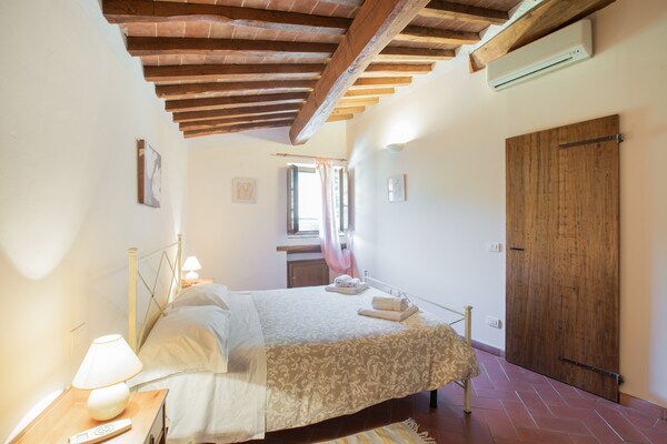 Foto van Charmante retraite in Montorsoli - Vakantiehuis in Montorsoli - BedRoom