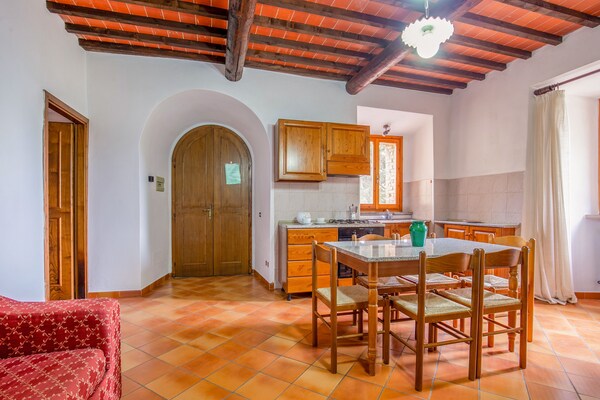 Foto van Montaione Harmony: Accommodatie - Vakantiehuis in Varna - Gambassi Terme-Fi - DiningRoom