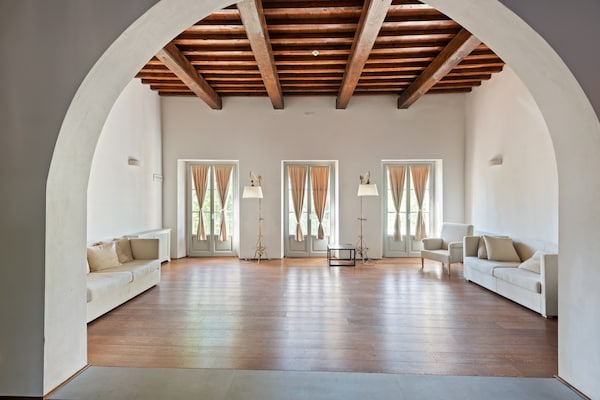 Foto van Verblijf in een tuin en wijnstreek - Vakantiehuis in Rignano Sull'arno - LivingRoom