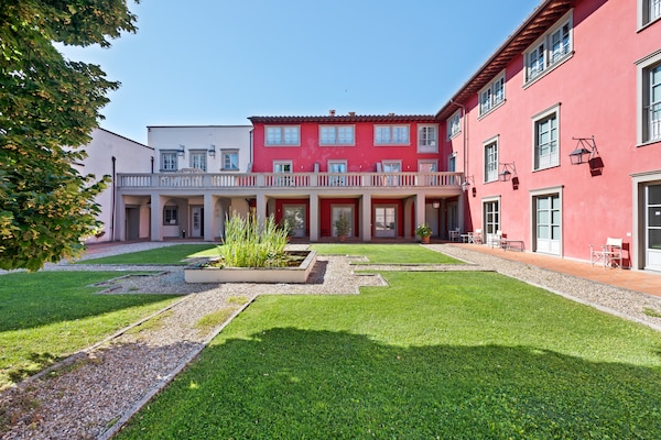 Foto van Verblijf in een tuin en wijnstreek - Vakantiehuis in Rignano Sull'arno - GardenSummer