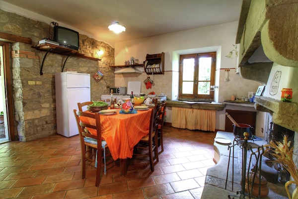 Foto van Vakantiehuis in Ortignano - Vakantiehuis in Ortignano - Kitchen