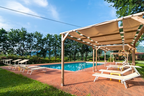 Foto van Uitje naar een Toscaans landhuis - Vakantiehuis in Pian di scò - PoolOfHouse