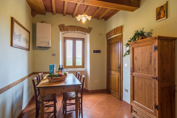 Foto van Uitje naar een Toscaans landhuis - Vakantiehuis in Pian di scò - LivingRoom