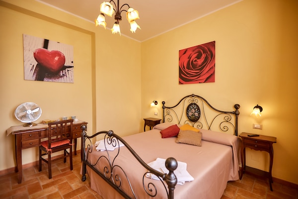 Foto van Appartement met zwembad in het hart van Toscane - Vakantiehuis in Montepulciano - BedRoom
