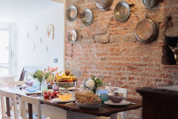 Foto van Appartement in Lucca’s Middeleeuwse Toren - Vakantiehuis in Lucca - DiningRoom