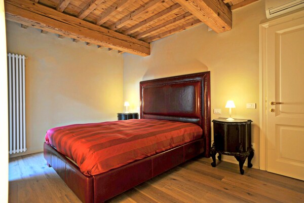 Foto van Appartement in Lucca bij Amphitheaterplein - Vakantiehuis in Lucca - BedRoom