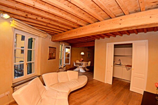 Foto van Appartement in Lucca bij Amphitheaterplein - Vakantiehuis in Lucca - LivingRoom