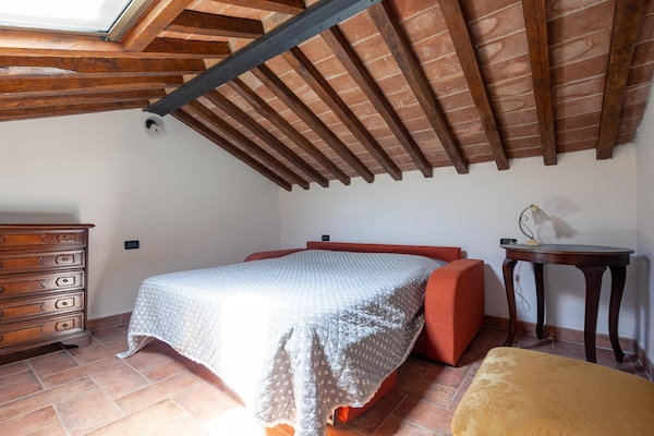 Foto van Mooi appartement met zwembad - Vakantiehuis in Peccioli - BedRoom