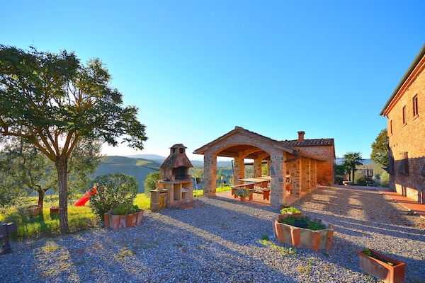 Foto van Peccioli Familie Retreat - Vakantiehuis in Peccioli - GardenSummer