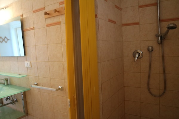 Foto van Huisdiervriendelijke vakantie, Castagneto Carducci - BathRoom