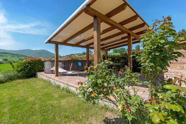 Foto van Landelijk uitje in Matelica - Vakantiehuis in Matelica - TerraceBalcony