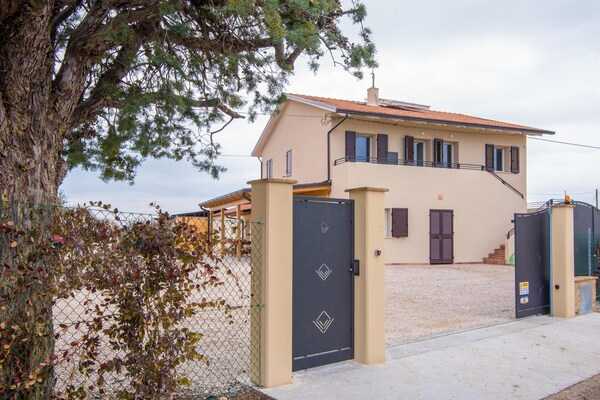 Foto van Tent in Marche bij Adriatische Zee - Vakantiehuis in Fermo - ExteriorSummer
