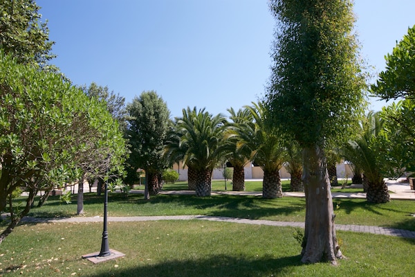 Foto van Blijf in de buurt van de kust van Barletta - Vakantiehuis in Trinitapoli - BARLETTA - GardenSummer