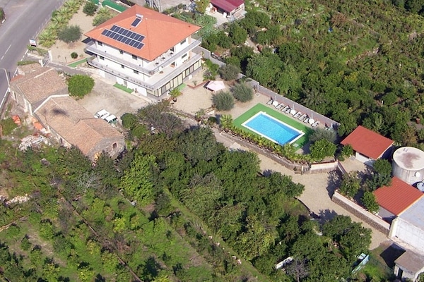 Foto van Appartement Villa voor gezinnen - Vakantiehuis in Santa Venerina - AreaSummer1KM