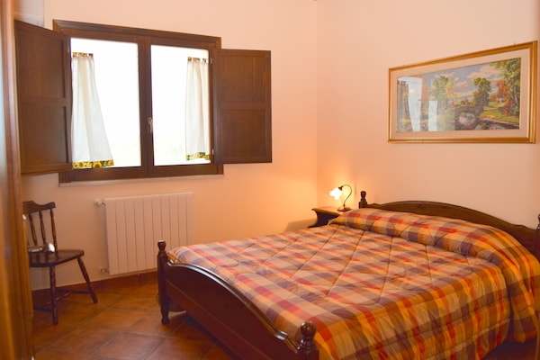 Foto van Villa in Syracuse met zwembad en terras - Vakantiehuis in Siracusa - BedRoom