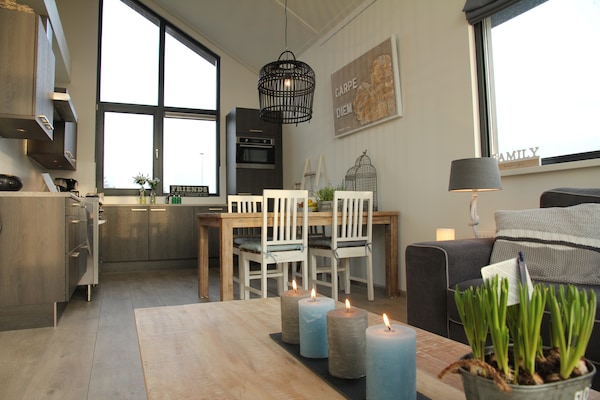 Foto van Vakantiehuis in Stavoren met aanlegsteiger - Vakantiehuis in Stavoren - Kitchen