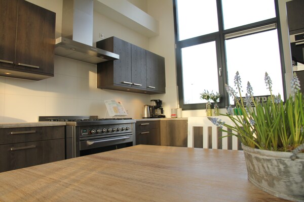 Foto van Vakantiehuis in Stavoren met aanlegsteiger - Vakantiehuis in Stavoren - Kitchen