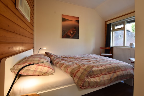 Foto van Huisje in Veluwe bij Bospark - Vakantiehuis in Garderen - BedRoom