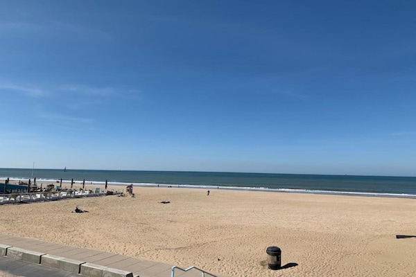 Foto van Stijlvol Verblijf Vlakbij Scheveningen - Vakantiehuis in Scheveningen - AreaSummer5KM