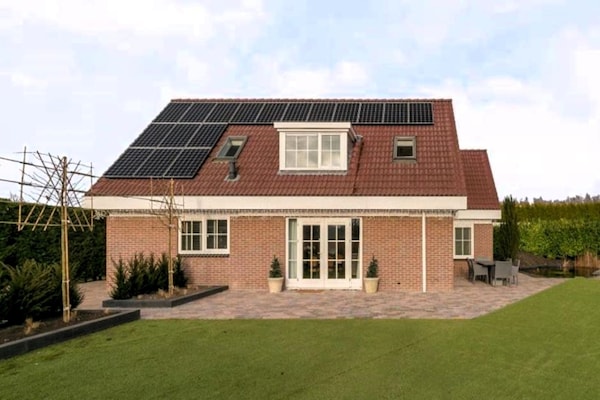 Foto van Villa in Bosrijk bij Horsterwold - Vakantiehuis in Zeewolde - GardenSummer