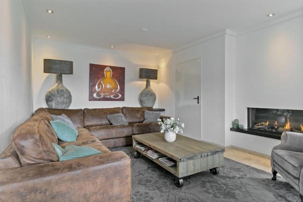 Foto van Villa in Bosrijk bij Horsterwold - Vakantiehuis in Zeewolde - LivingRoom