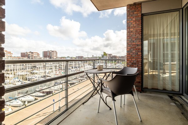Foto van Appartement in Scheveningen met Havenzicht - Vakantiehuis in Den Haag - TerraceBalcony