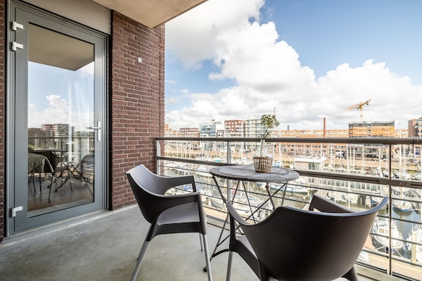 Foto van Appartement in Scheveningen met Havenzicht - Vakantiehuis in Den Haag - TerraceBalcony