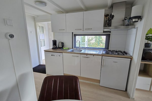 Foto van Thuis in het dansende bos - Vakantiehuis in Garderen - Kitchen