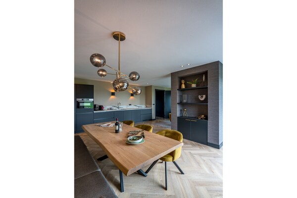 Foto van Villa op Texel bij Krimbos natuurgebied - Vakantiehuis in De Cocksdorp - LivingRoom