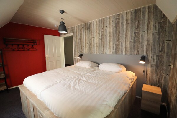 Foto van Appartement in Nederland bij natuur - Vakantiehuis in Dalerveen - BedRoom