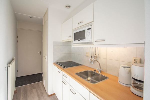 Foto van Appartement bij de duinen aan zee - Vakantiehuis in Julianadorp aan Zee - Kitchen
