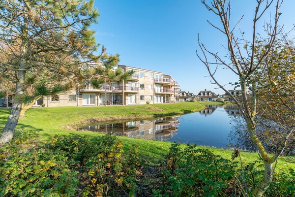 Foto van Appartement in Julianadorp bij het Strand - Vakantiehuis in Julianadorp aan Zee - ExteriorSummer