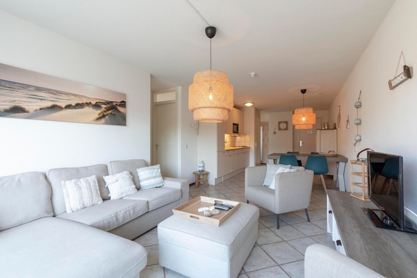 Foto van Wijde Blick 212 appartement in Callanstoog - Vakantiehuis in Callantsoog - LivingRoom