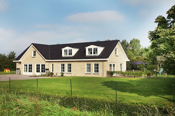 Foto van Villa in Schoorl met tuin - Vakantiehuis in Schoorldam - ExteriorSummer