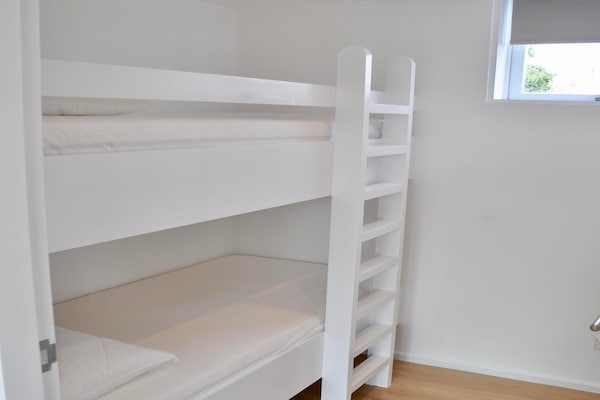 Foto van Bungalow in Callantsoog bij Zandstranden - Vakantiehuis in Callantsoog - BedRoom