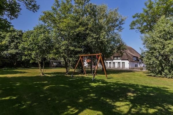 Foto van Boerderij op Texel bij De Slufter - Vakantiehuis in De Cocksdorp Texel - GardenSummer