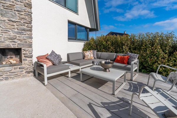 Foto van Moderne, luxe en duurzame natuurvilla - Vakantiehuis in De Waal - Terrace