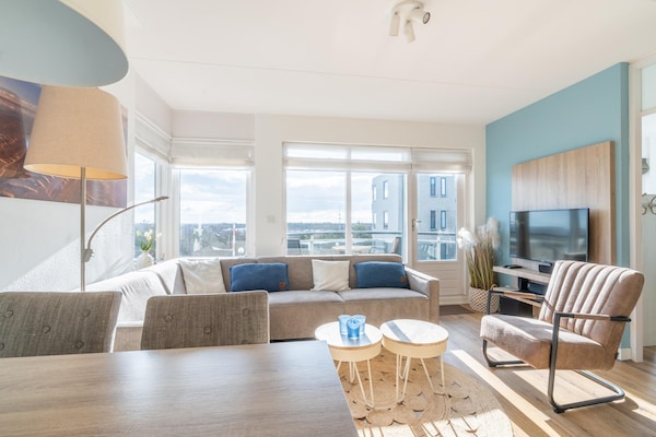 Foto van 4 Persoons appartement met eilandzicht - Vakantiehuis in De Koog - LivingRoom