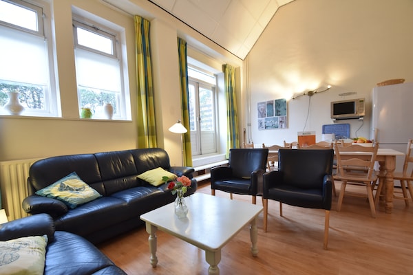Foto van Vakantiehuis in Bergen bij Noordzeestrand - Vakantiehuis in Bergen aan zee - LivingRoom