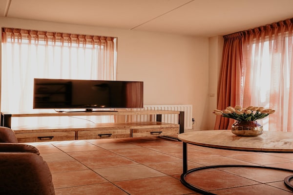 Foto van Appartement in Uitgeest bij Waterpark - Vakantiehuis in Uitgeest - LivingRoom
