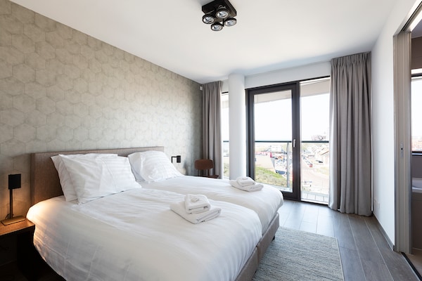 Foto van Stijlvol appartement voor 8 personen met zeezicht - Vakantiehuis in Egmond aan Zee - BedRoom