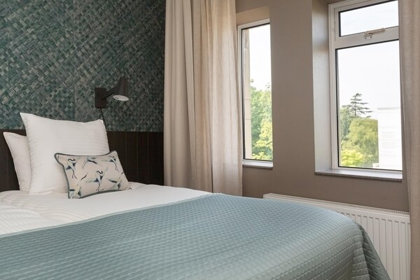 Foto van Stijlvol 2-slaapkamerappartement in Den Haag. - Vakantiehuis in Den Haag - BedRoom