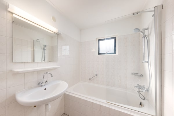 Foto van Bungalow in Veluwe bij Harderwijk - Vakantiehuis in Putten - BathRoom