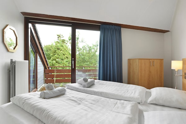 Foto van Vakantiehuis bij Grevelingenmeer & Brouwersdam - Vakantiehuis in Brouwershaven - BedRoom