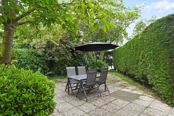 Foto van Vakantiehuis bij Grevelingenmeer & Brouwersdam - Vakantiehuis in Brouwershaven - TerraceBalcony