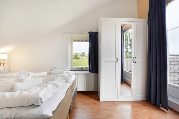 Foto van Gezellig huis vlakbij het meer - Vakantiehuis in Brouwershaven - BedRoom