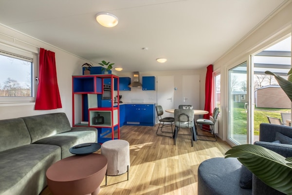 Foto van Villa in Burgh-Haamstede met tuin - Vakantiehuis in Burgh-Haamstede - LivingRoom