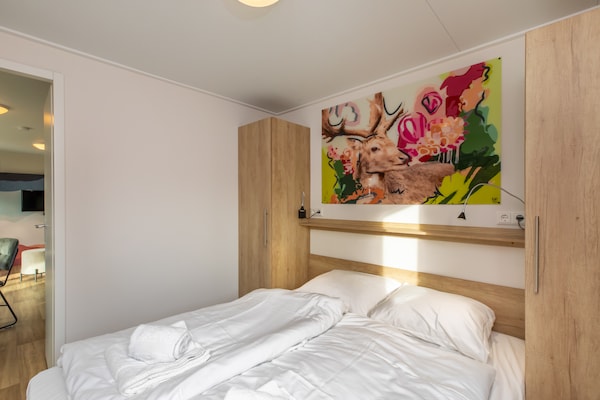 Foto van Villa in Burgh-Haamstede met tuin - Vakantiehuis in Burgh-Haamstede - BedRoom
