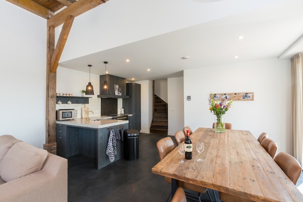 Foto van Vakantiehuis bij Oranjezon Strand - Vakantiehuis in Vrouwenpolder - Kitchen