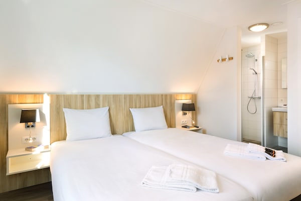 Foto van Villa in Dishoek bij Noordzeestrand - Vakantiehuis in Koudekerke - BedRoom